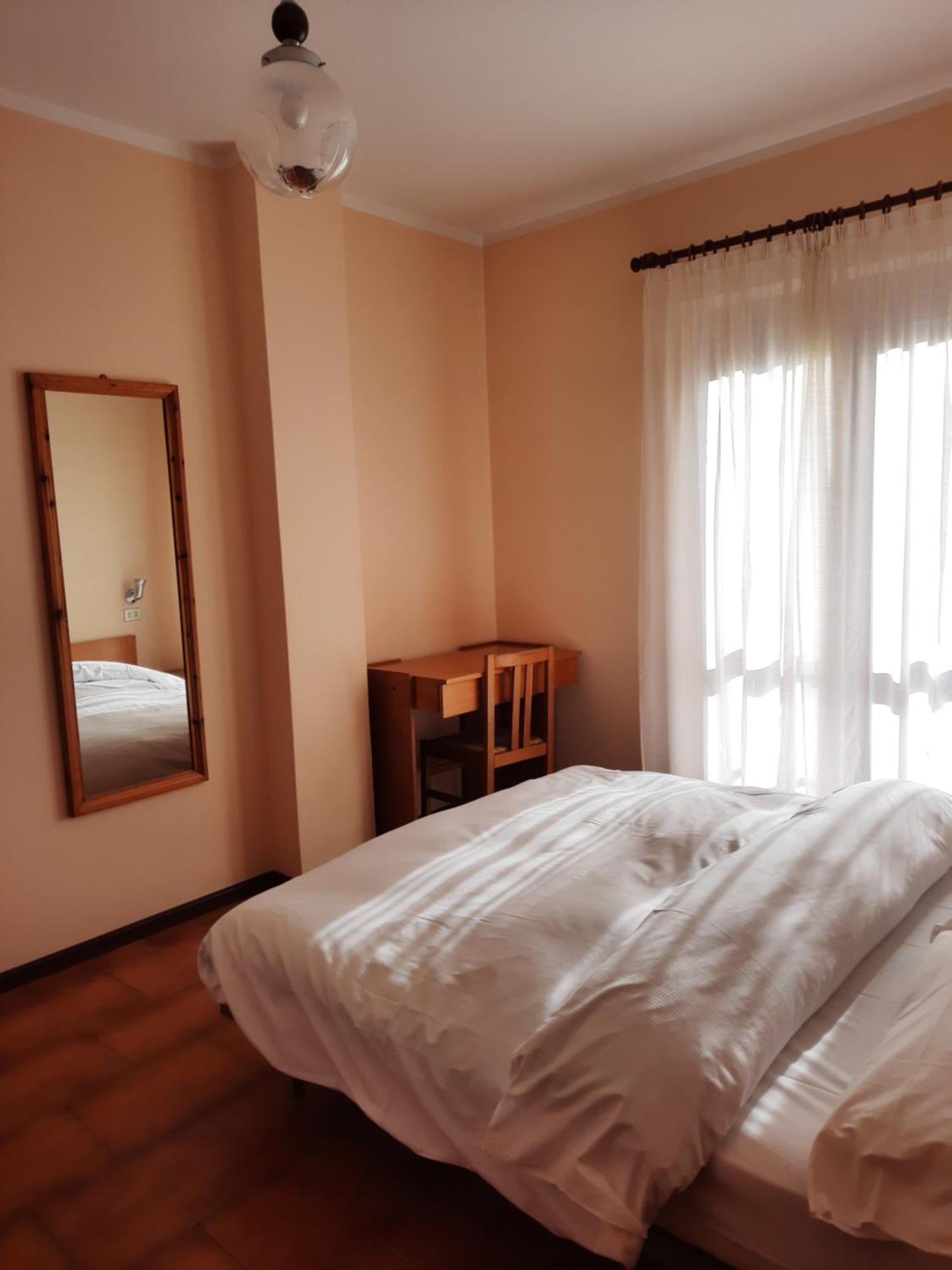 Residence Raffaella Санта-Катерина-ди-Вальфурва Экстерьер фото